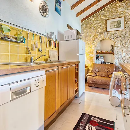 Amazing In With Private Swimming Pool, Be Inside Or Outside Holiday home