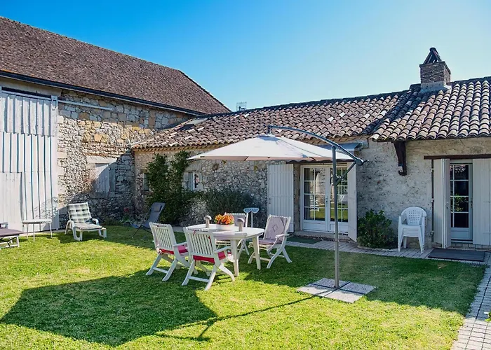 Awesome In * Gageac-et-Rouillac